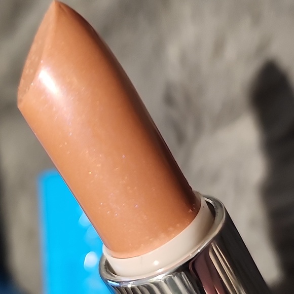 Vasanti lipstick 💄 - Picture 2 of 2